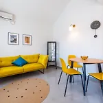 Apartman Couple Getaway