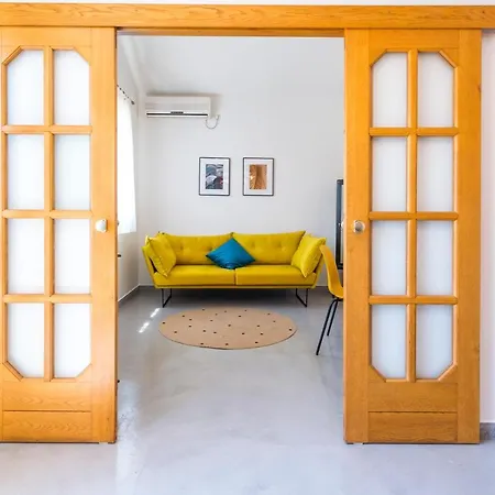 Couple Getaway Apartament